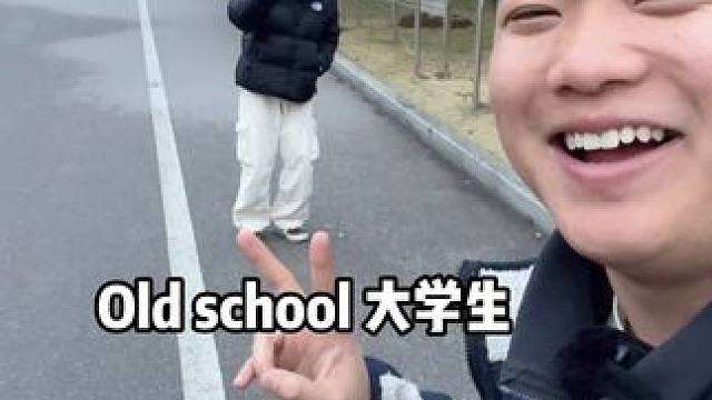 加油蹭饭挑战，最后居然... #捷达  #汽车人共创计划 #学校食堂