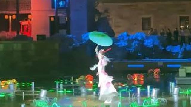 不说了，这个济南人私藏的后花园我是真心动了#清照泉城明水古城  #清照泉城消夏季  #在济南体验一场