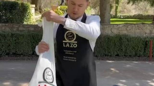 伊比利亚5g黑猪火腿，切片师的专业操作技术。 #制作过程 #极度舒适 #伊比利亚火腿 #解压视频