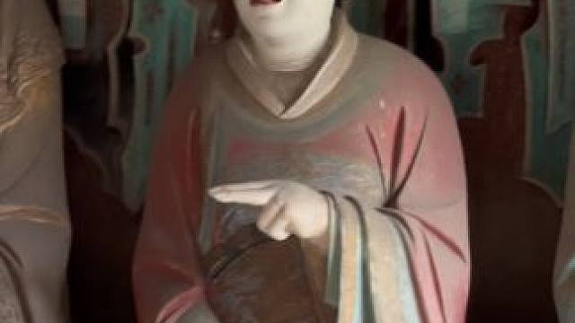 天宫楼阁，十殿阎王，明代悬塑精品。传说人死后的地府之路，会在十殿阎王面前陆续受审，看完给人一种强烈的