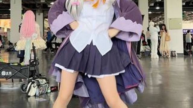 你有这么可爱的伊蕾娜进入漫展
#漫展 #cos #二次元 #伊蕾娜