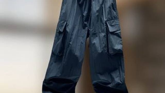 2025夏季新款薄款宽松直筒阔腿休闲裤 #男士休闲裤 #休闲裤 #百搭裤子 #谁穿谁好看系列 #显高显瘦显腿长