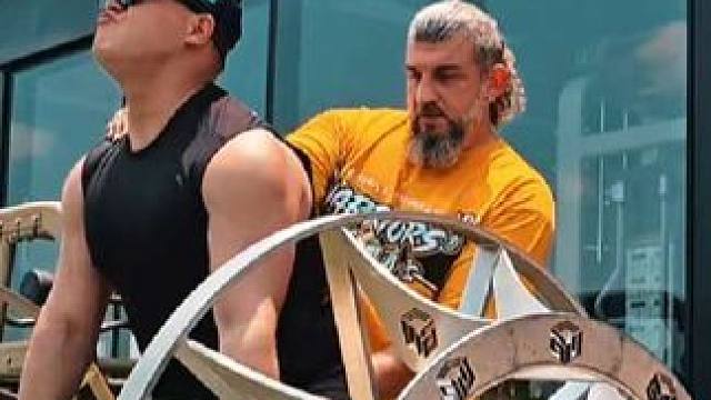 来都来了，真男人就该冲一下！