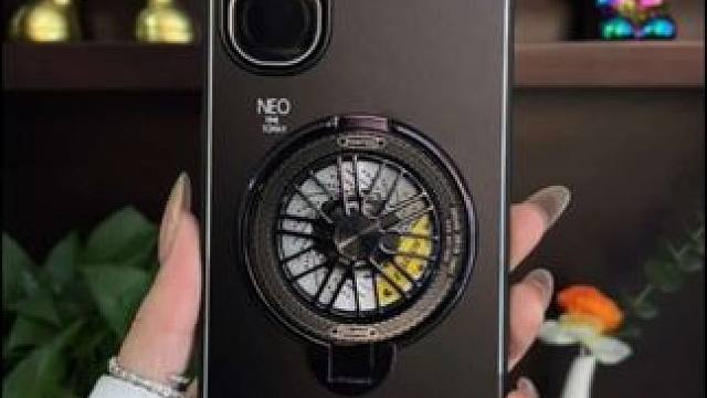 iQOOneo9解压陀螺支架手机壳，合金背板防摔不沾指纹 #iqooneo9pro手机壳#iqoon