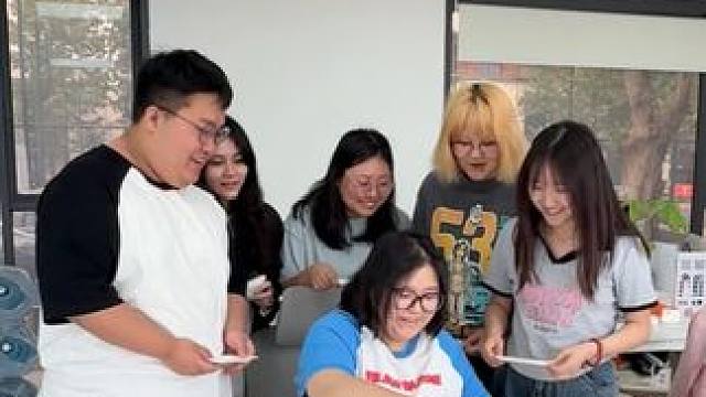 是谁们吃上玉米蛋挞了？好难猜啊！ #日常 #搞笑