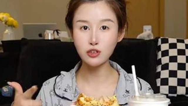 我自会把想体验开盲盒当作我省钱的借口！#商战归商战我选拼好饭