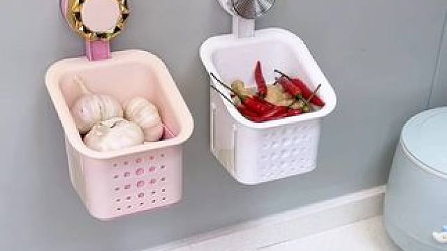 可随时换位置的收纳盒，放卫生间可以收纳洗脸巾、刷子、牙膏，放厨房可以收纳葱姜蒜、筷子、勺子，大小还可