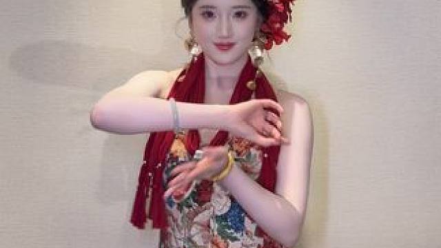 等你～再弹奏几曲 #鸳鸯戏dj #古风摇#鸳鸯戏手势舞 #国风美永不过时