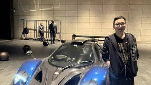 开着宝马m2，深夜和造价两亿的帕加尼，溜车是一种什么体验，Mike大佬的粉丝亲自来告诉你们。#帕加尼