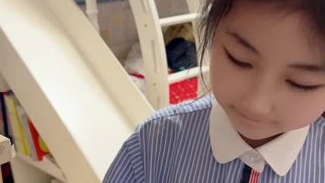 忍不住就是忍不住#母女日常 #搞笑视频 #逗比女儿欢乐多