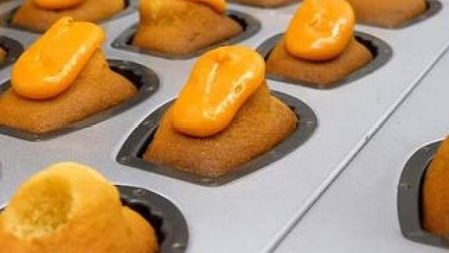 酱多多现烤面包，站旁边会被香晕吧？ #面包 #蛋糕 #烤面包