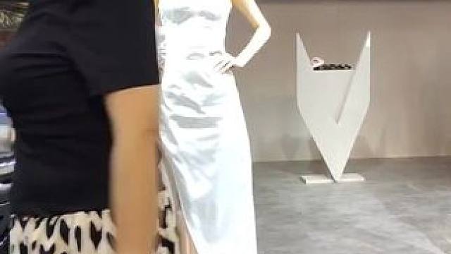 2025青岛国际车展，二十四届春季车展门票原价45元现13.88元，会展中心在苗岭路，左下角团购。（