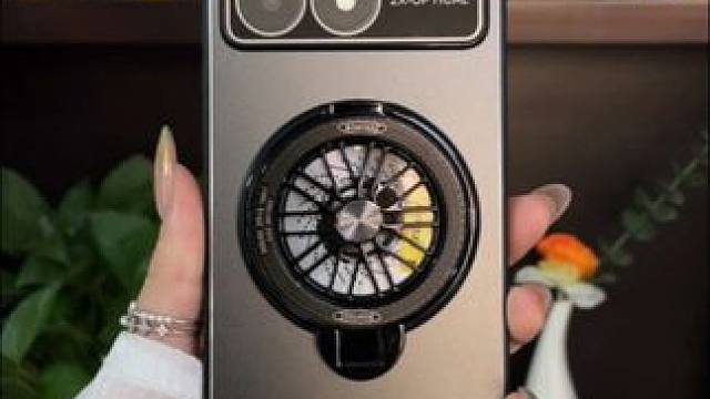 红米k70pro解压陀螺支架手机壳，合金材质防爆防摔 #红米k70手机壳#红米k70pro手机壳#R