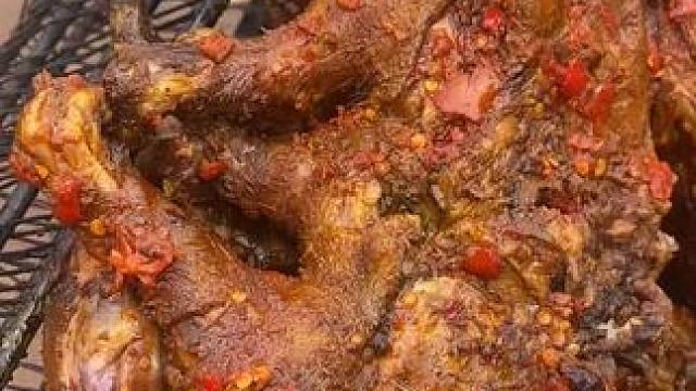 刺猬麻辣 #乡村美食 #分享家乡美食 #农村户外美食 #新鲜出炉 #非洲生活