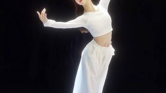 故事鲜艳 而缘分却太浅 原创