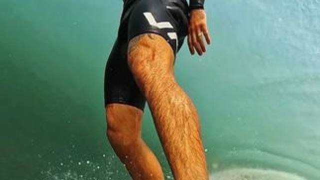 这就是王者的气概吗？ #冲浪 #极限运动 #专业动作请勿模仿