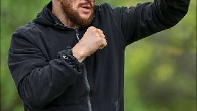 机器梅拉布 山中备战奥马利 