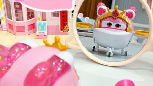 你们说谁是最漂亮的小飞机❓ #我的玩具分享 #超级飞侠 #超级飞侠玩具 #超级飞侠的100个职业梦想