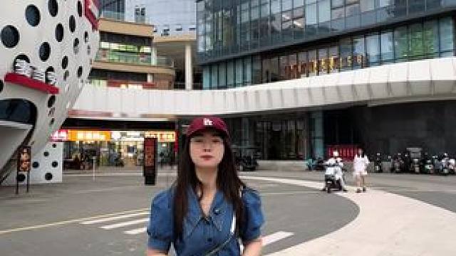 这里简直太好逛了，集吃喝玩乐于一体，快约上姐妹一起冲！#云尚天街 #逛街使我快乐使我开心 #逛吃逛吃