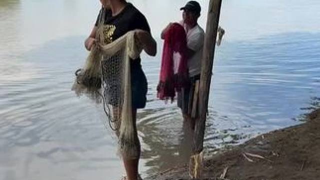 东南亚炸鱼姐 #东南亚美食 #户外野餐 #越南生活 #乡村守护人 #内容启发搜索