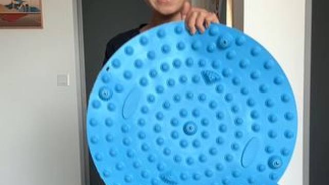 小小的我被指压板拿下啦#孙子逊 #指压板 #搞笑