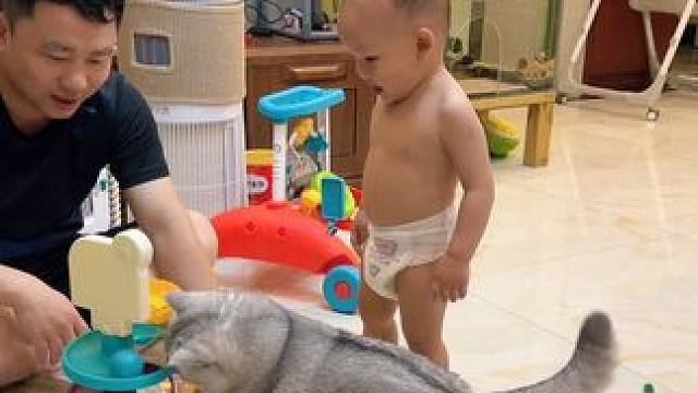 一起玩耍一起长大 #萌娃和萌宠