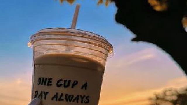 这东西原产自中国，却被他们玩命似的效仿。#榴莲 #榴莲冰粽 #美食推荐