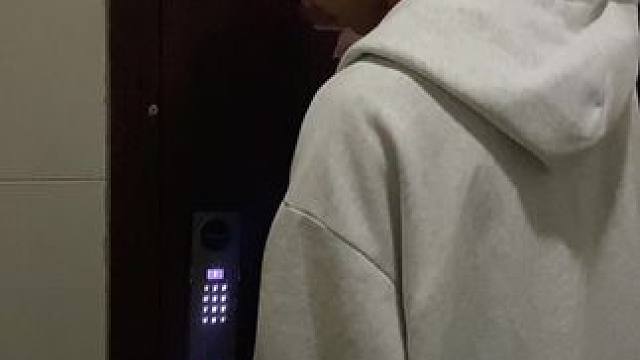 大儿子早上7点就出去打球了，回来还记得给我买束花，这是母亲节早上的第一份惊喜#母亲节