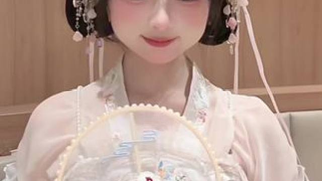 本小姐自然是娇生惯养的啦• ·̫ •#西安汉服