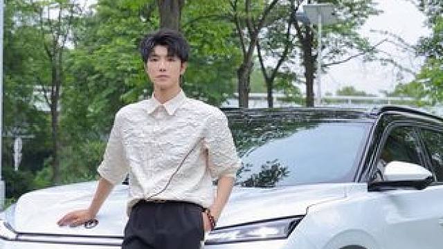 家的方向，#东风风神L7 为你护航！#10万级超205纯电续航插混