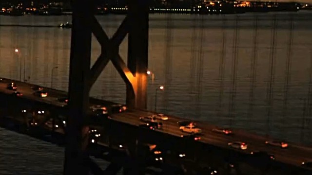 行至朝雾里，坠入暮云间