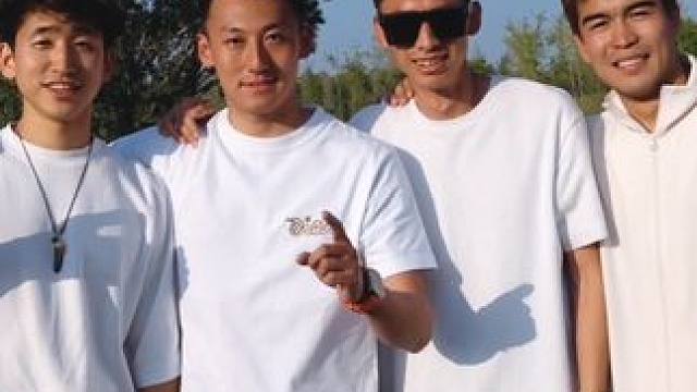 金盏速度节组别第一
#赛车 #比赛现场 #古德伍德速度节 #速度与激情 #帅就完事了