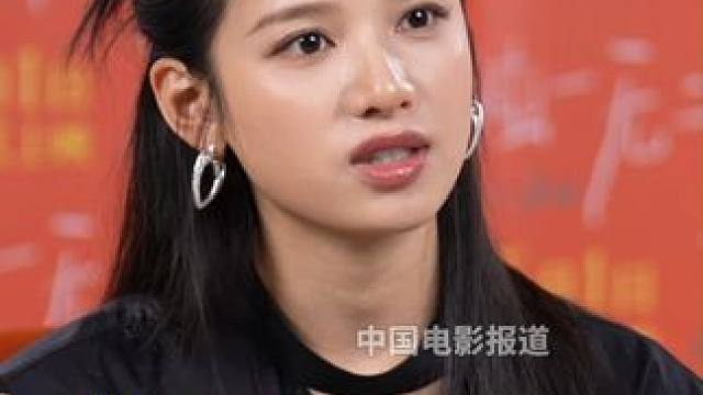 #张婧仪希望享受表演带来的体验#张婧仪 说表演的进步是慢慢自然发生的，各种经历和体会都是一个过程，会