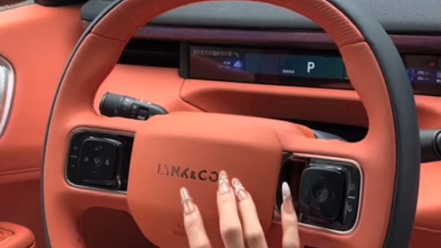 沉浸式体验领克900