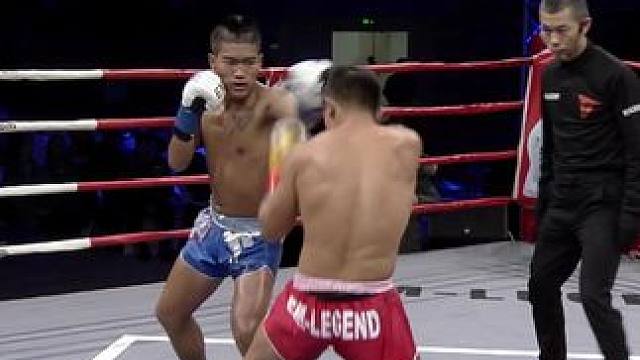 加赛拼的是体力，上场就是一顿原地“暴揍”#峨眉传奇 #搏击 #格斗 #体育