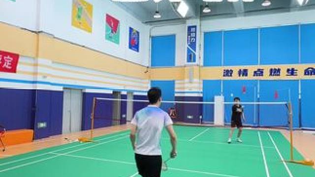 六种常见羽毛球热身动作 训练前练一练快速进入状态#一起来打羽毛球 #呼叫我的球搭子 #日常训练 #羽