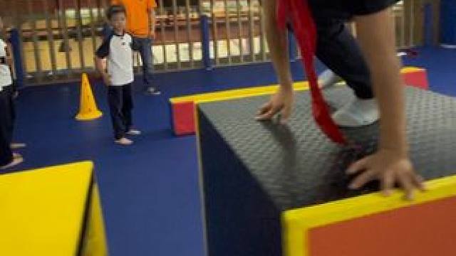 #少儿空翻教学 #每个动作都是用汗水换来的