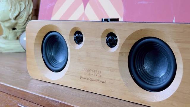 音乐就像一阵清风，给生活增添惬意