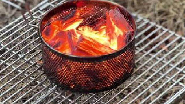 怎么把碳烧的又快又透，这个小漏网很给力 烧透透的碳不易起明火不易飘黑烟#露营报告 #露营好装备报告 