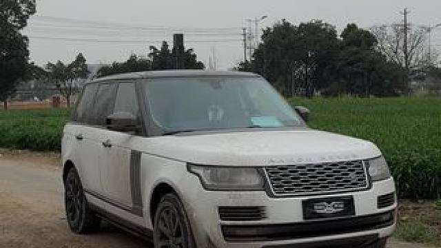 天都塌了！20多万都可以开上揽胜了！还要什么波尔皮#路虎揽胜  #揽胜老改新 #成都路虎王