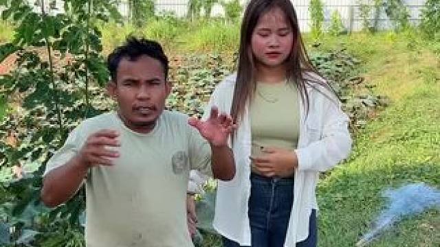 东南亚矮子和老婆 #原始美味 #内容启发搜索 #我的乡村生活 #乡村守护人 #越南生活