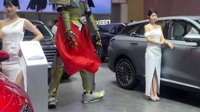 2025青岛国际车展是五大车展之一。二十四届春季车展门票原价45元现仅22.2元，且免取票。在苗岭路