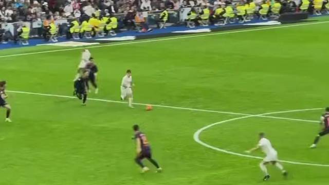 为啥我感觉姆巴佩速度越来越慢了