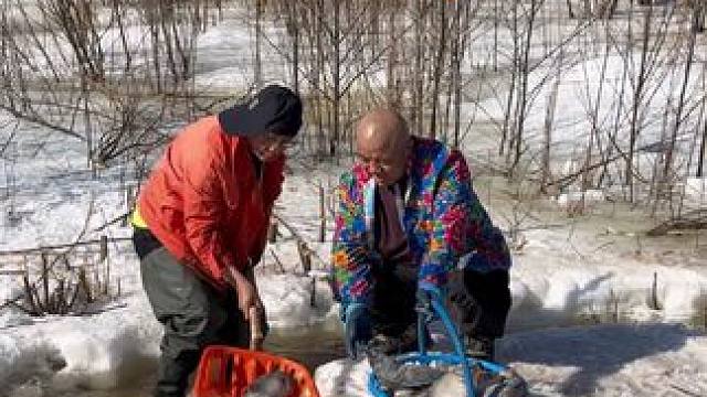 #三农户外捕鱼 #大表哥抓鱼