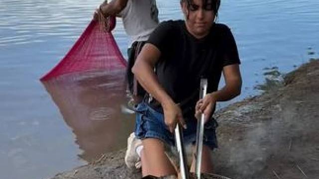 东南亚矮子老婆 #东南亚美食 #内容启发搜索 #我的乡村生活 #户外野餐#东南亚矮子老婆