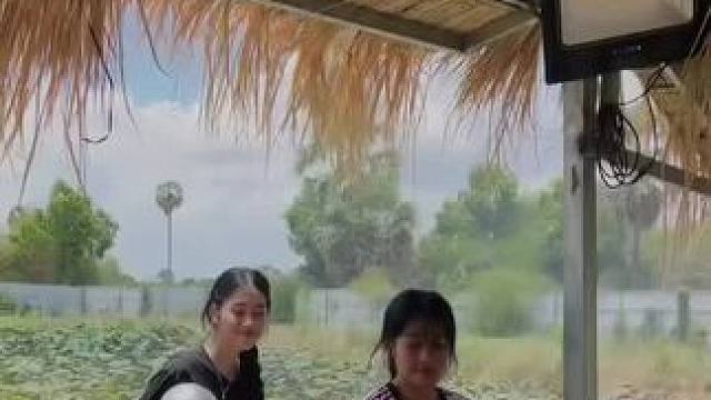 东南亚矮子老婆 #东南亚矮子老婆 #东南亚美食 #内容启发搜索 #我的乡村生活 #户外野餐