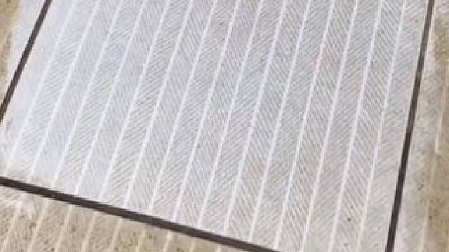 瓷砖强力清洁剂，解决反碱，发黑，发黄，铁锈等问题，厕所清洁的好帮手！