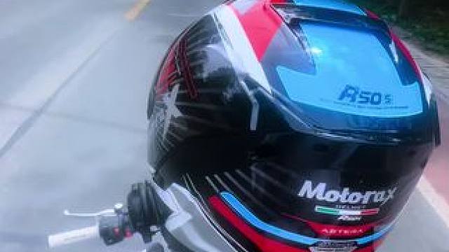 没有Gopro请的手动摄影师