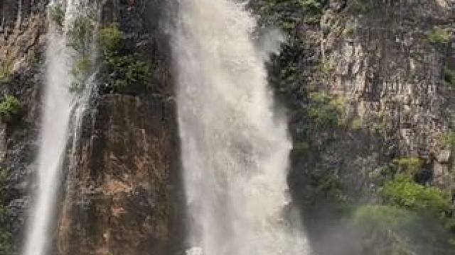 有一种旅行不必去远方，家乡就可以看好山好水，风景很美，空气清新，卸下一身疲惫，感受生活的惬意。#老家