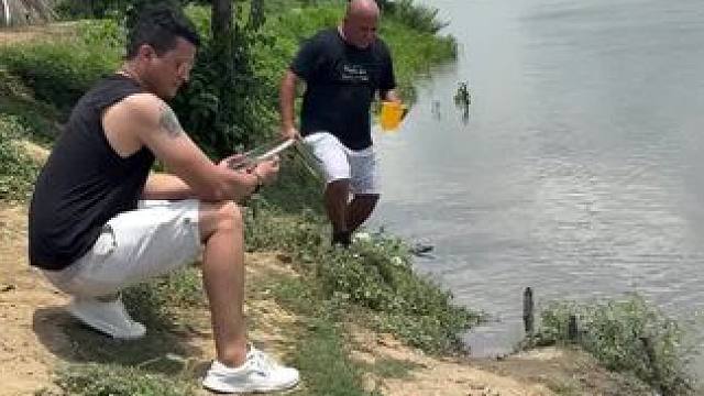 东南亚炸鱼哥 #东南亚美食 #内容启发搜索 #我的乡村生活 #不锈钢盆五件套 #户外烹饪